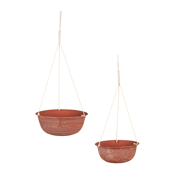 Plow & Hearth Indoor/Outdoor Metal Hanging Planters With Terra Cotta Finish Set Of 2