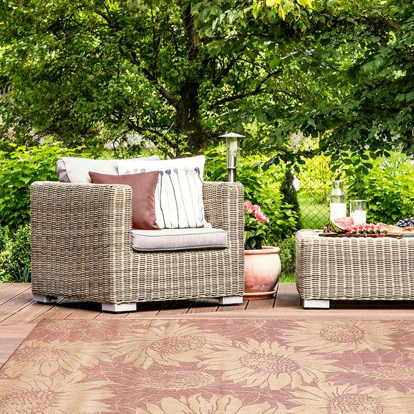 plow & hearth Indoor/Outdoor Sunflower Rug 7'10" x 9'10"