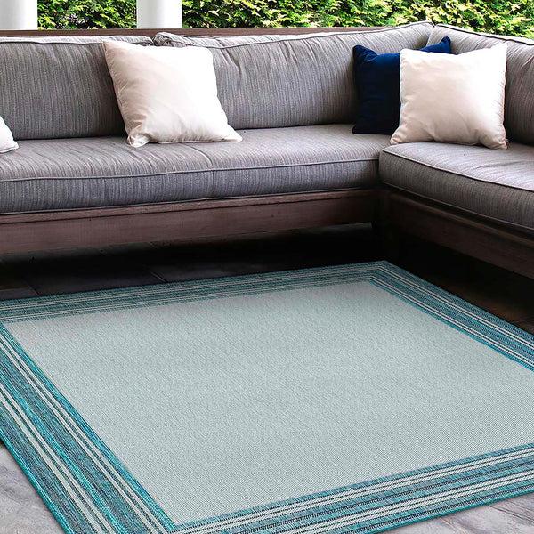 plow & hearth Indoor/Outdoor Textured Polypropylene Border Rug 6'6" x 9'4"