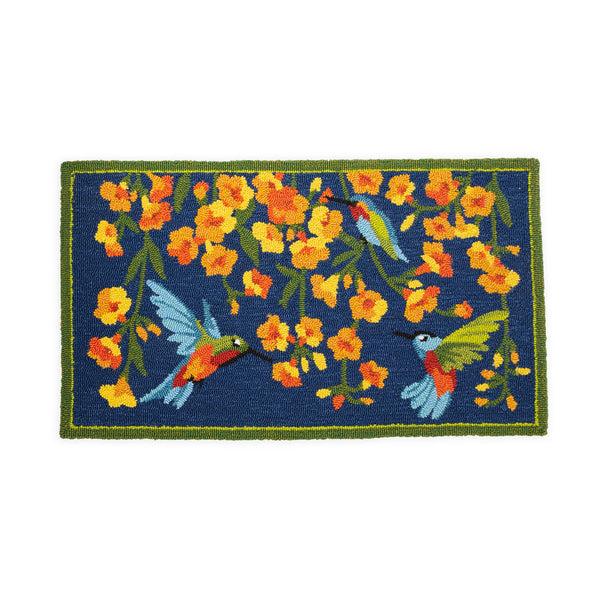 plow & hearth Indoor/Outdoor Trumpet Vine With Hummingbird Hooked Polypropylene Accent Rug