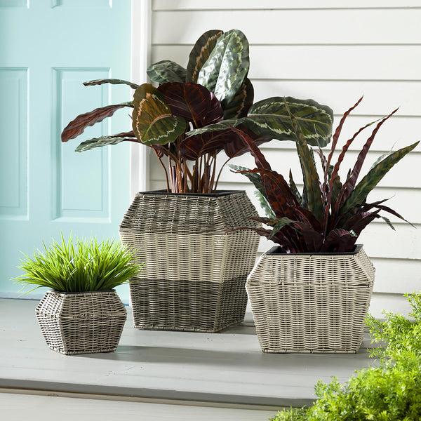 Plow & Hearth Indoor/Outdoor Wicker Planters Set Of 3