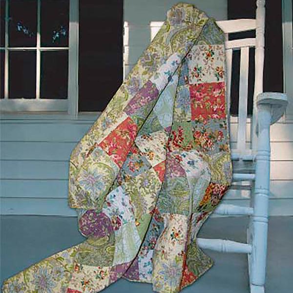 Plow & Hearth King 100% Cotton Wildflower Patchwork Block Quilt Bonus Set