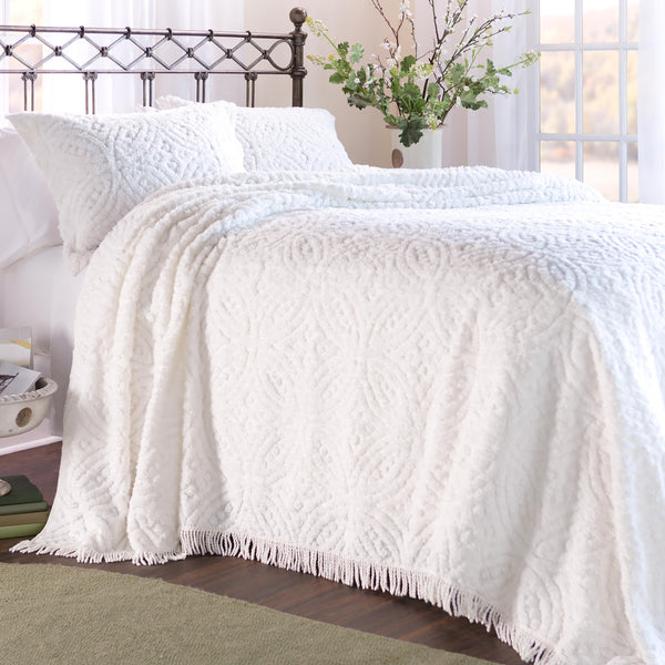 Plow & Hearth King Wedding Ring Tufted Chenille Bedspread