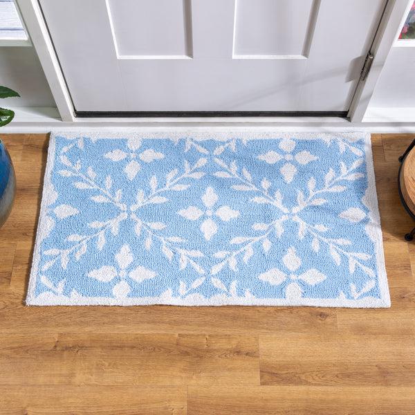 Plow & Hearth Light Blue Diamonds Indoor/Outdoor Hooked Rug 24"x42"