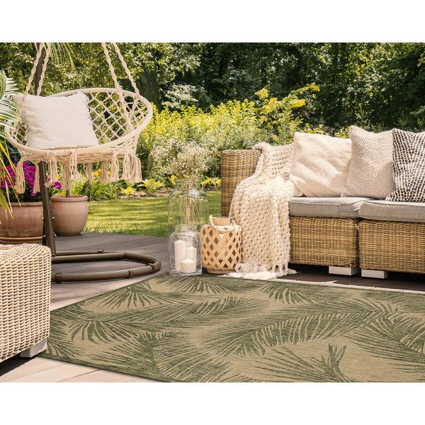 plow & hearth Liora Manne Carmel Fronds Indoor/Outdoor Area Rug Green 4'10" x 7'6"