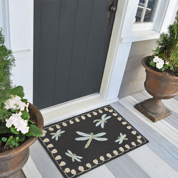 plow & hearth Liora Manne Frontporch Dragonfly Indoor/Outdoor Mat Midnight 2' x 3'