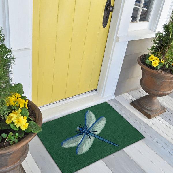 plow & hearth Liora Manne Frontporch Garden Dragonfly Indoor/Outdoor Rug