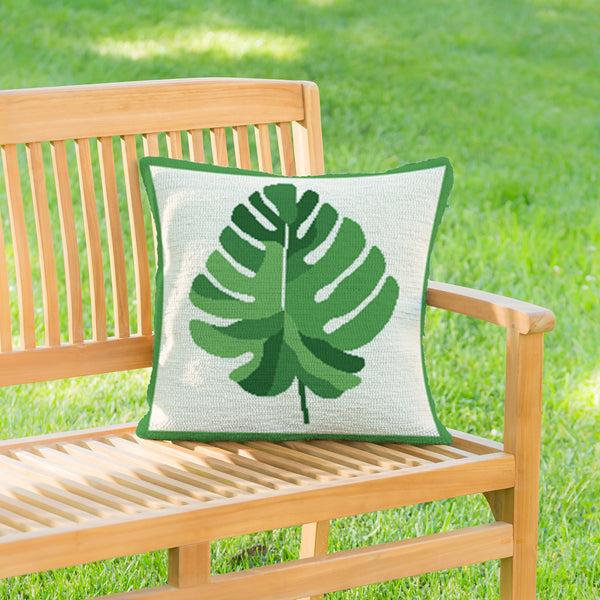 plow & hearth Monstera Leaf Indoor/Outdoor Hooked Pillow 18"x18"