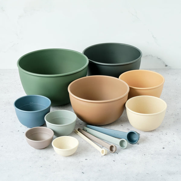 Plow & Hearth Astrik Baking Bundle