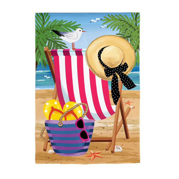 Plow & Hearth Beach Chair Applique House Flag