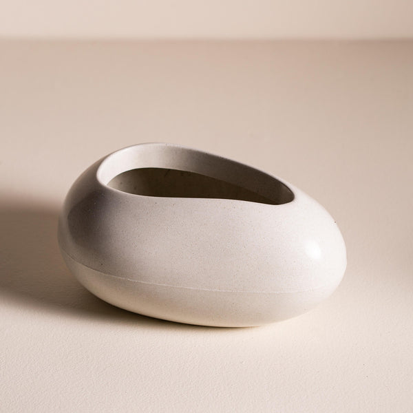 Plow & Hearth Brazilian Egg Shaped Planter