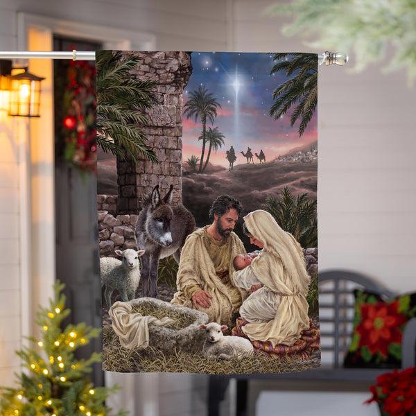 Plow & Hearth Brilliant Nativity Suede House Flag