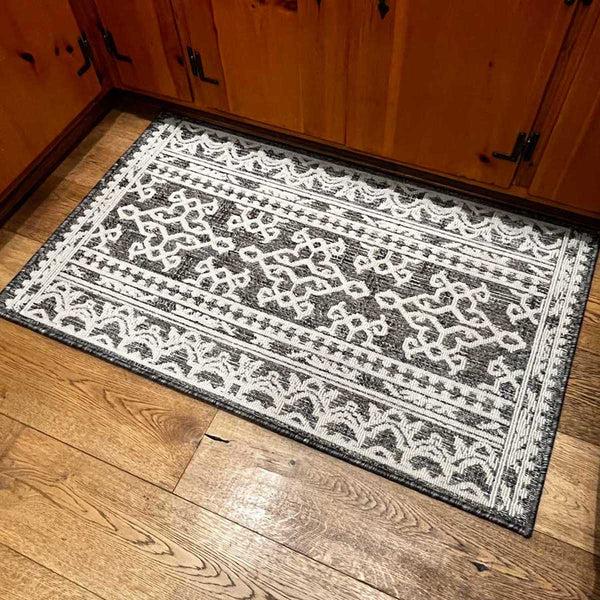 Plow & Hearth Fallon Polypropylene Rug 28"x46"