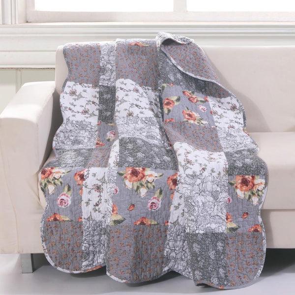 plow & hearth Giulia Reversible Bedding