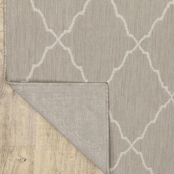Plow & Hearth Hamilton Latticework Rug