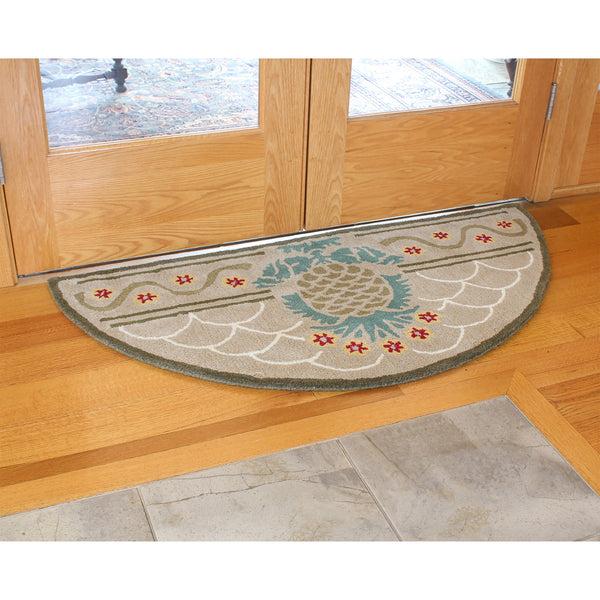 Plow & Hearth Hospitality Half Round Rug