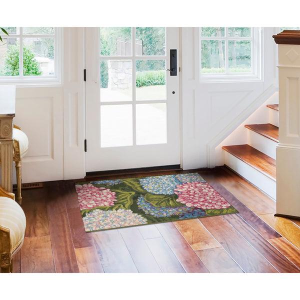Plow & Hearth Hydrangeas Indoor/Outdoor Rug
