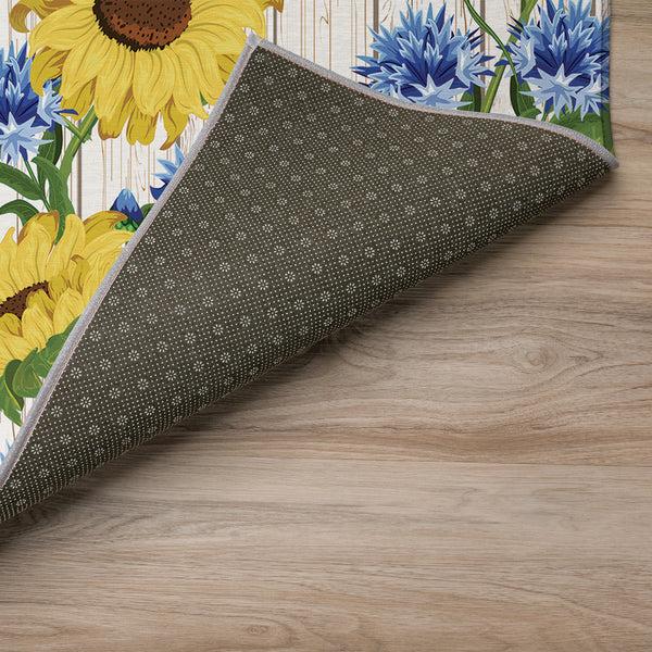 Plow & Hearth Kendall Sunflowers Polyester Area Rug
