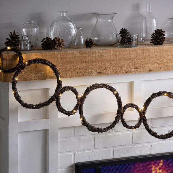 plow & hearth Lighted Grapevine Holiday Garland