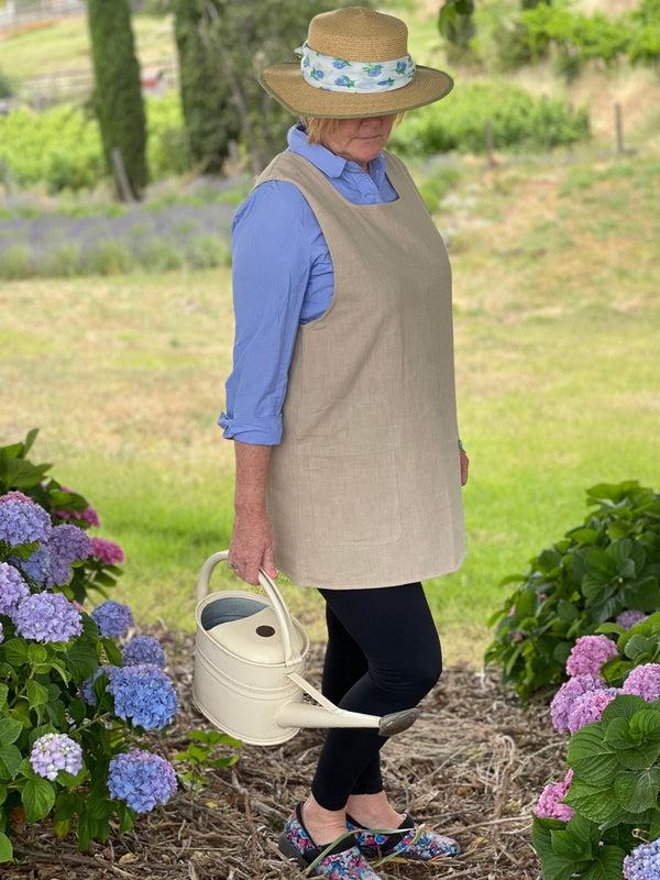 Plow & Hearth Linen Apron - French Style Crossback
