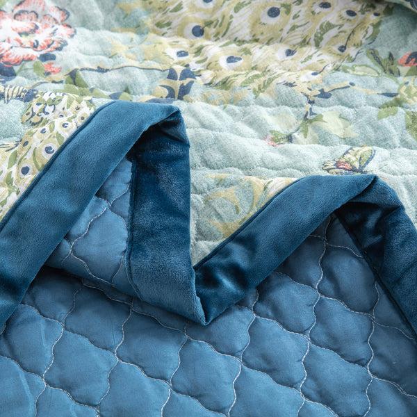 Plow & Hearth Martina Quilted Bedding Set Twin