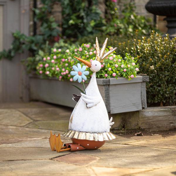 plow & hearth Metal Duck With Flower Garden Statue