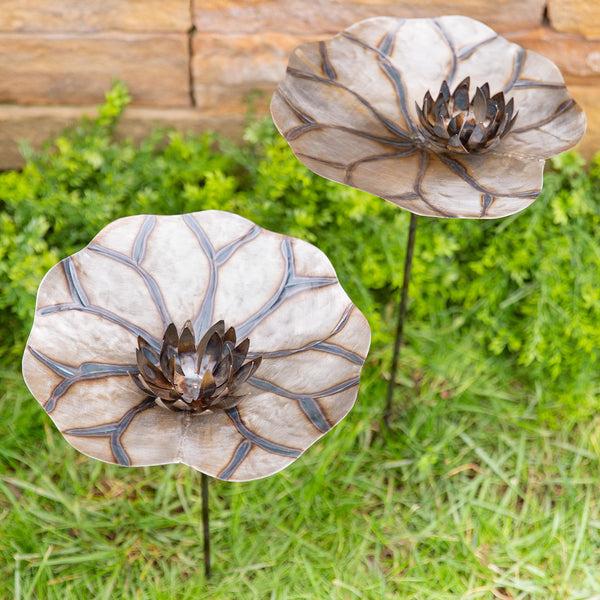 Plow & Hearth Metal Lily Pad Garden Stakes Set Of 2