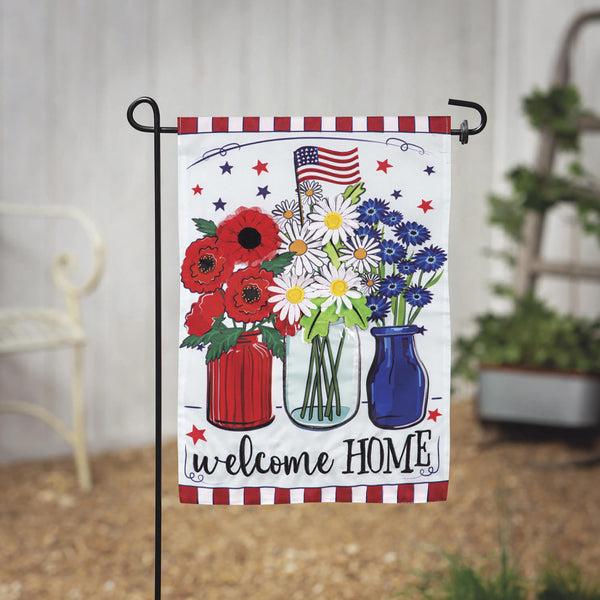 plow & hearth Patriotic Floral Applique Garden Flag