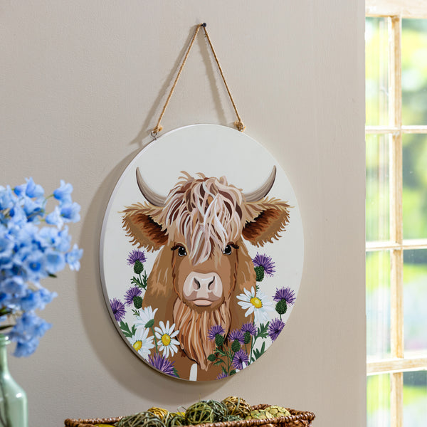 plow & hearth Petal & Plow Highland Cow 18" Door Décor