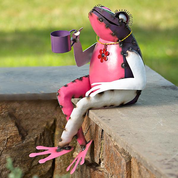 plow & hearth Recycled Metal Tea Frog Garden Art