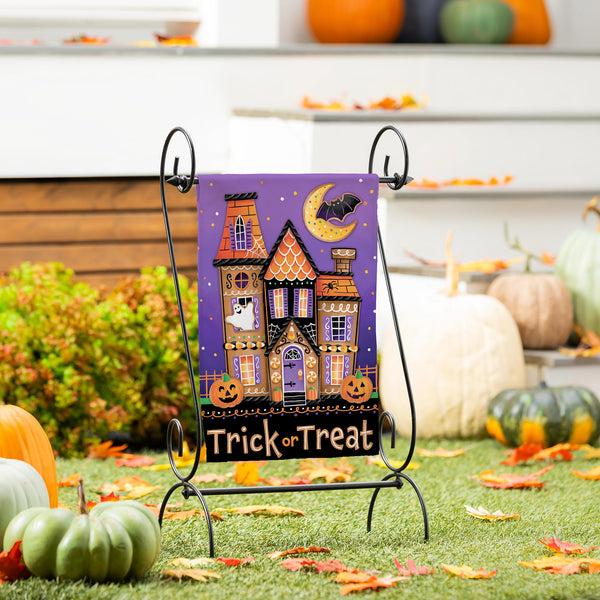 plow & hearth Trick or Sweets Lustre Garden Flag