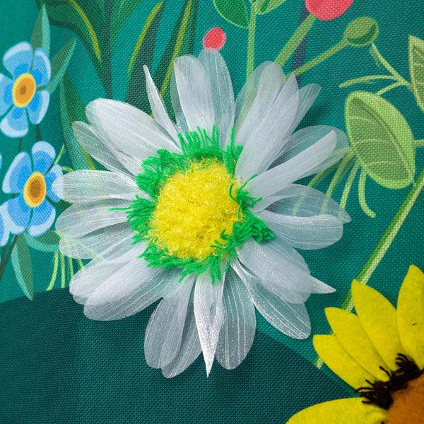 Plow & Hearth Wildflowers Welcome Estate Flag