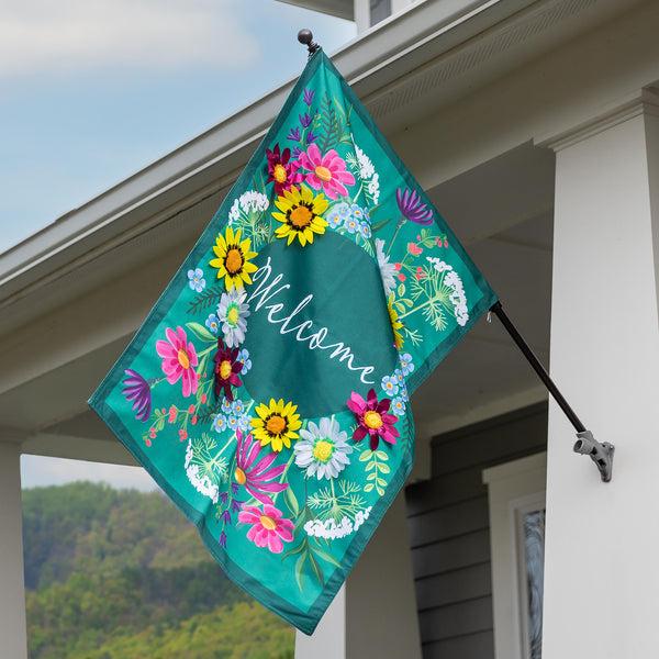 plow & hearth Wildflowers Welcome Estate Flag