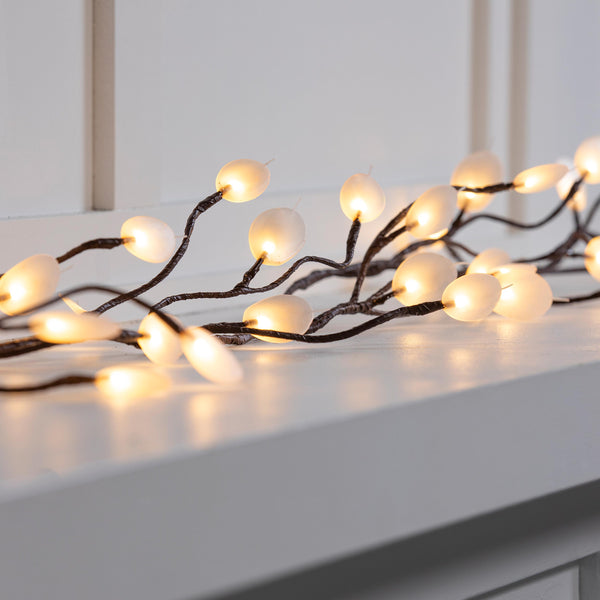 plow & hearth Winter Grove Garland LED Silver Dollar