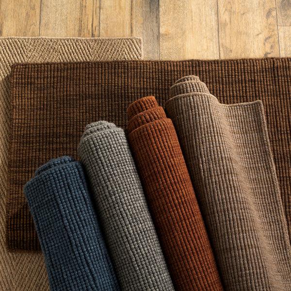 Plow & Hearth Wool Blend Dalton Rug 2' X 3'6"