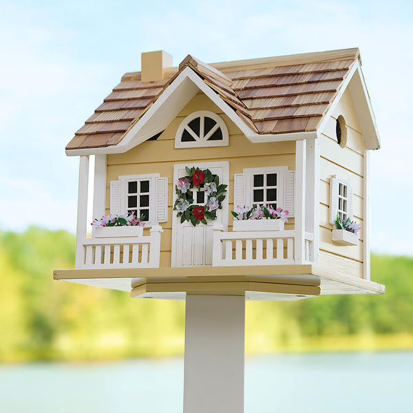 plow & hearth Wreath Cottage Birdhouse Yellow