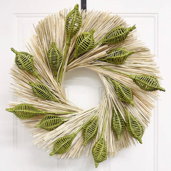 plow & hearth Raffia and Green Wicker Floral Dried Wreath 20"