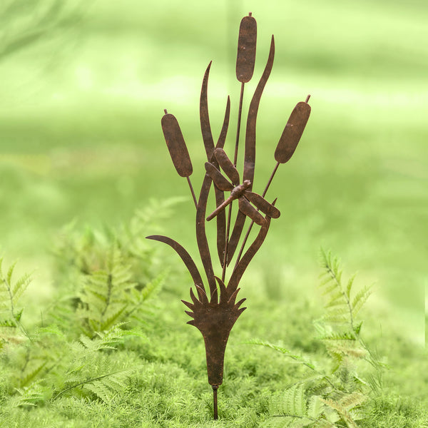 Plow & Hearth Recycled Metal Handmade Cattail Garden Stake