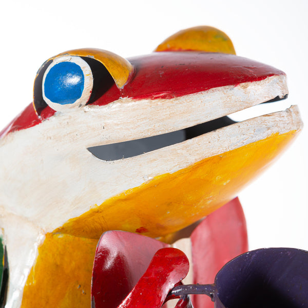 Plow & Hearth Sitting Frog With Coffee Cup Metal Garden Statue