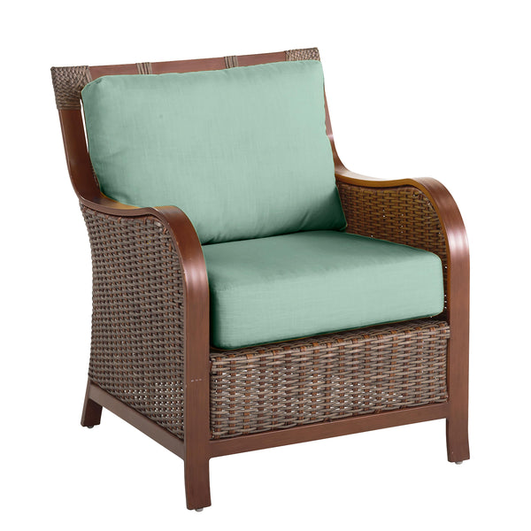 Plow & Hearth Urbanna Premium Wicker Chair With Luxury Cushions