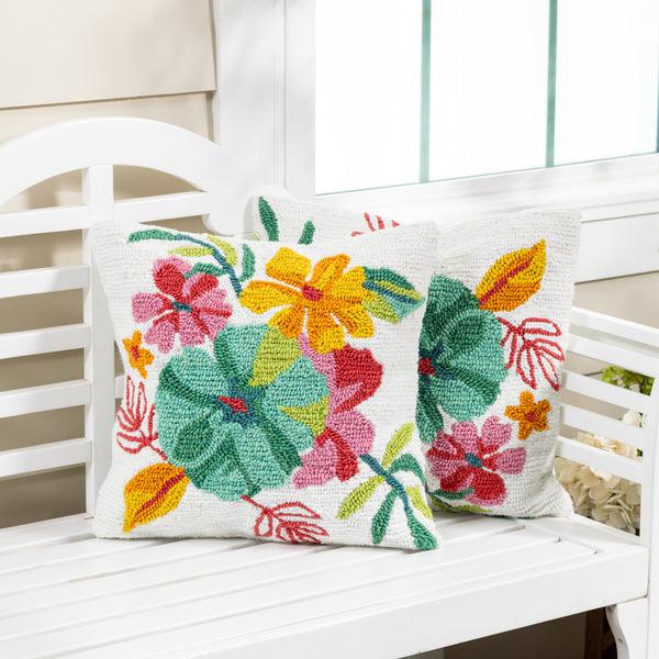 Plow & Hearth Vibrant Flowers Indoor/Outdoor Hooked Pillow 18"x18"