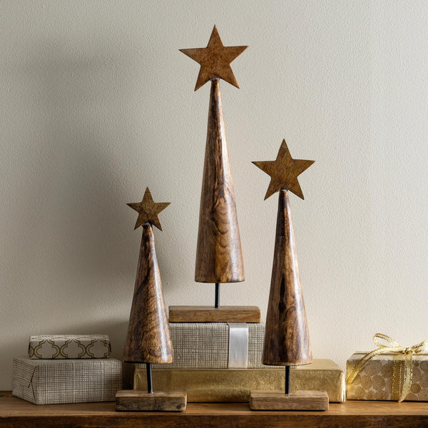 plow & hearth VivaSyle Playful PoinsettiaTable Decor Wood Decor Tree Set of 3