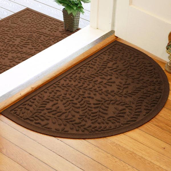 Plow & Hearth Waterhog Indoor/Outdoor Leaves Half-Round Doormat 24" X 39"