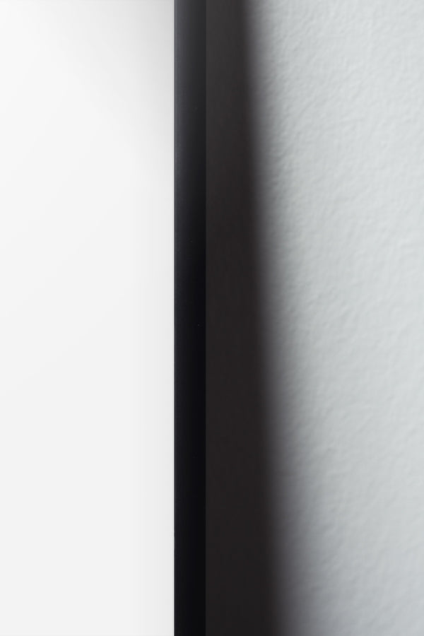 Plty Frame - Black Aluminum