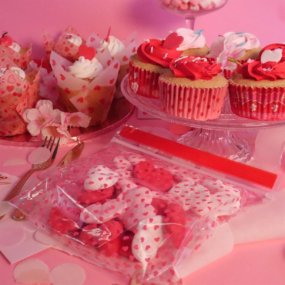 Pme 20 Valentines Party Treat Bags - Love Hearts (Square)