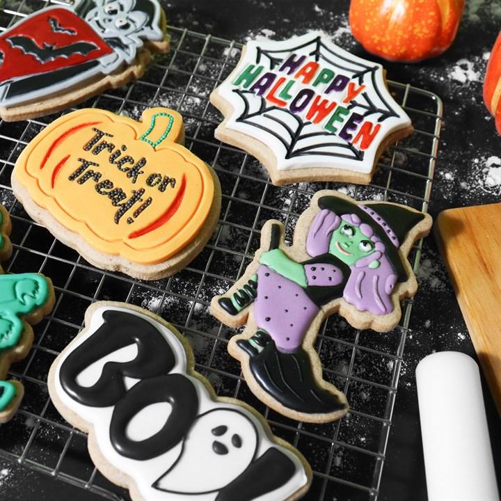 Pme Halloween Cookie Cutters & Stamps - Happy Halloween (Set Of 3)