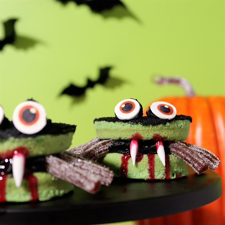 Pme Edible Blood For Halloween Cake Decorating (99g)