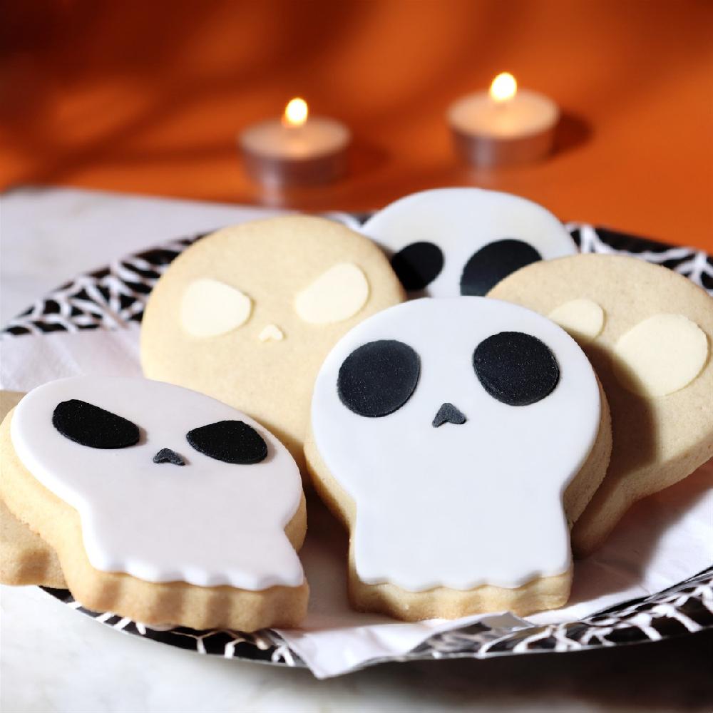 Pme Halloween Cookie Cutter & Stencils - Skull