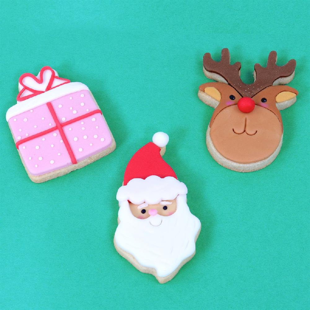 Pme Santa Cookie Cutter Set Of 3
