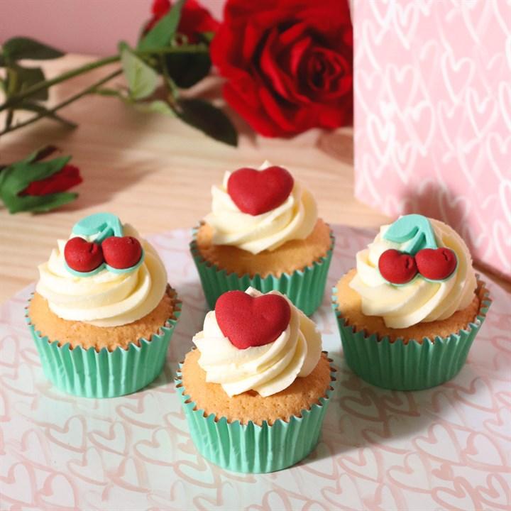 Pme Valentines Edible Sugar Decorations - Mon Cheri (Pack Of 12)